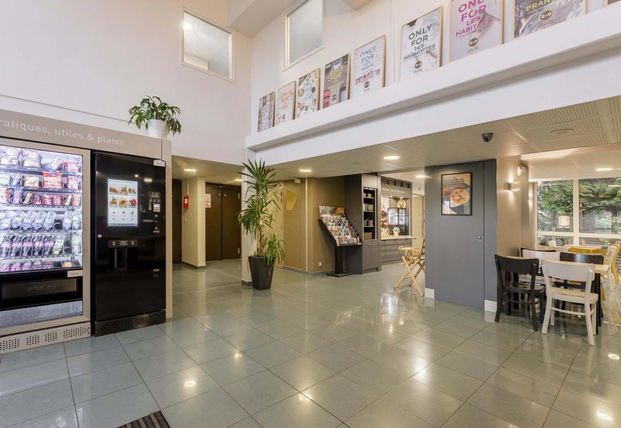 B&B Hotel Douai Parc Des Expos Cuincy Bagian luar foto