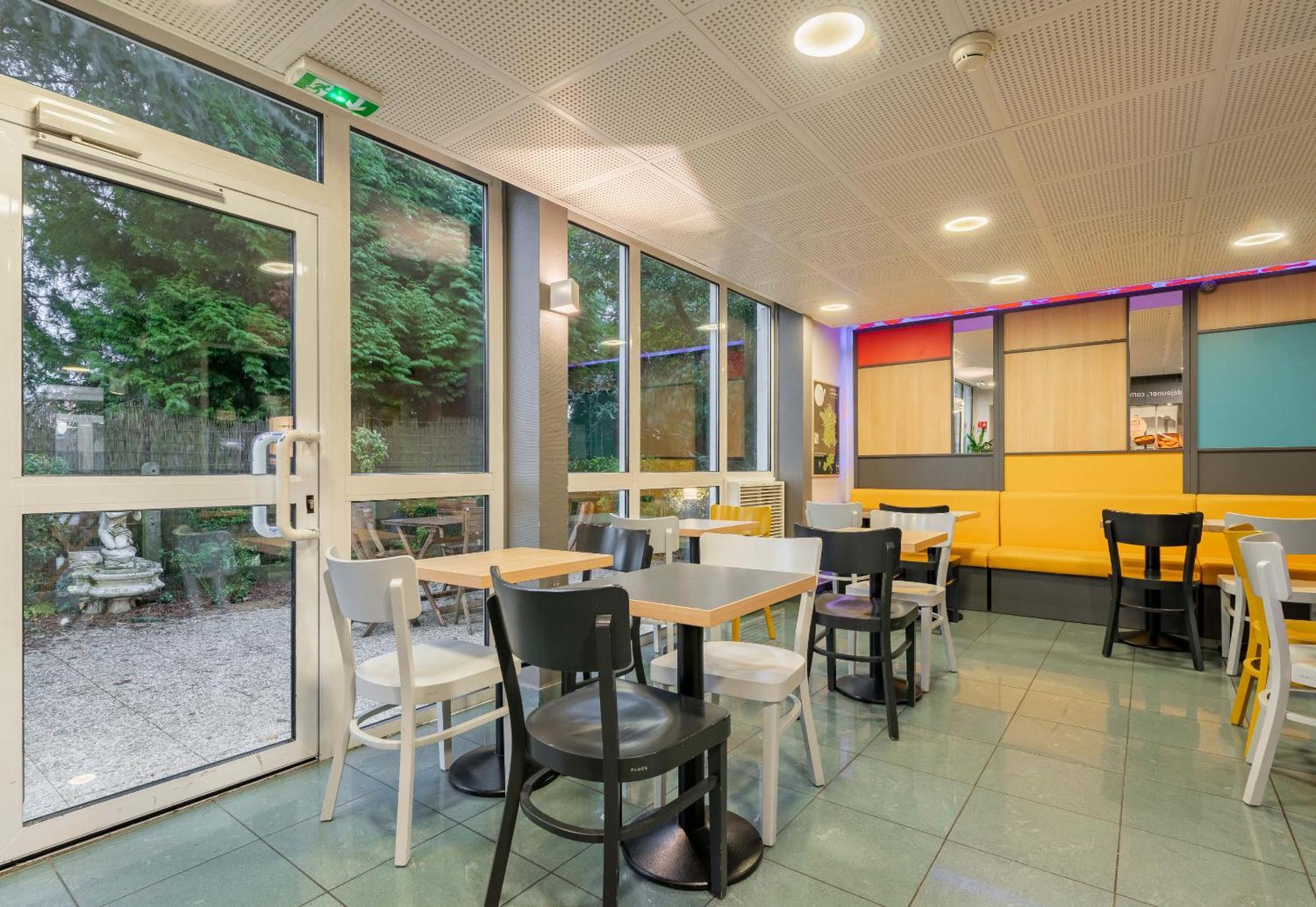 B&B Hotel Douai Parc Des Expos Cuincy Bagian luar foto