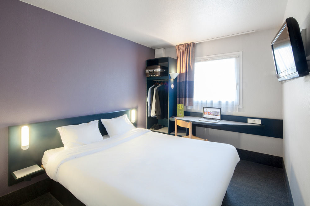 B&B Hotel Douai Parc Des Expos Cuincy Bagian luar foto