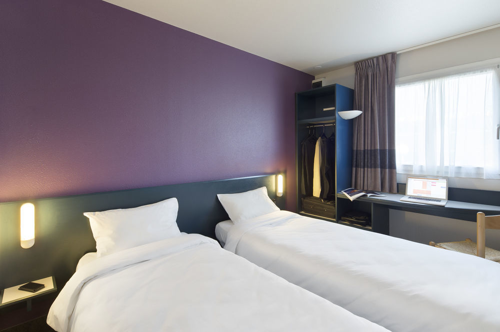 B&B Hotel Douai Parc Des Expos Cuincy Bagian luar foto